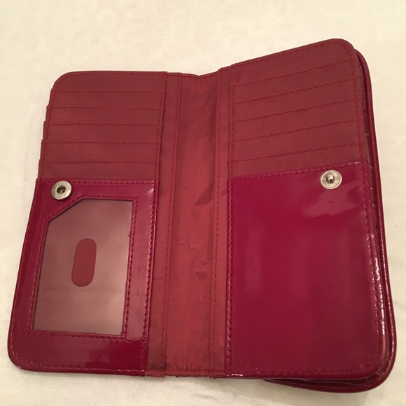 Beautiful burgundy purse bundle! - Picture 3 of 6